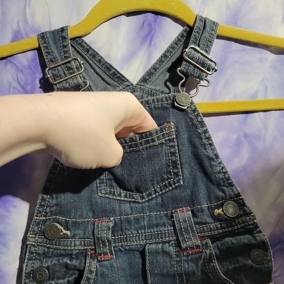 Old Navy Babys Unisex Blue Denim Overalls Size 3-6 Months - Picture 5 of 14